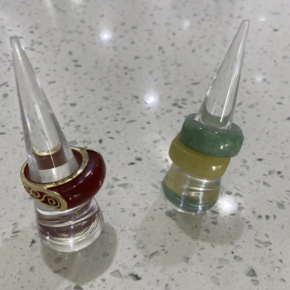 14k Solid Gold Jacket Ring + 3 Natural Jade Rings - Picture 3 of 9